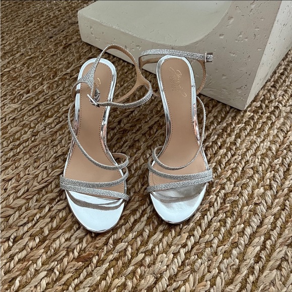 Jewel Badgley Mishka Sandals SZ 7 - Picture 3 of 6